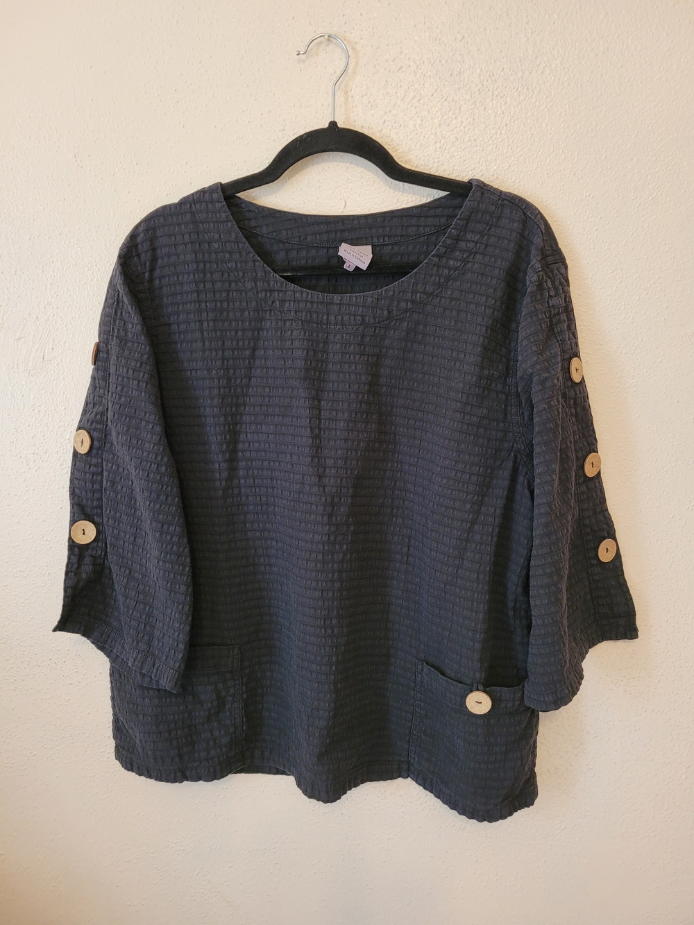 Focus Casual Lifestyle Collection Black Textured Button Sleeve Tunic Top L
